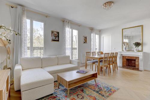 Flat de luxe a Republique avec terrasse