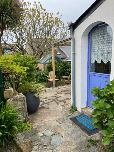 Photo de la galerie de l'établissement Le petit Pigeonnier à 700m de l'océan sur la presqu'ils de Rhuys, à Arzon