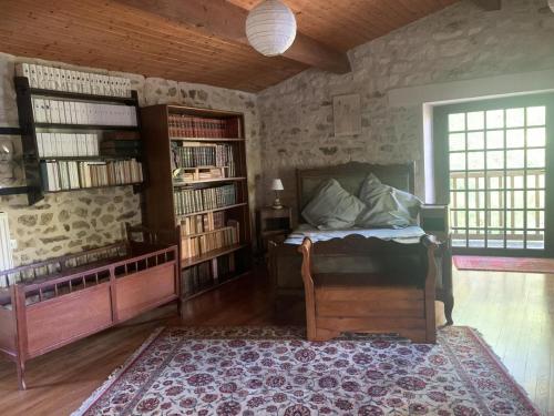 Posteľ alebo postele v izbe v ubytovaní Le moulin de l'anglee