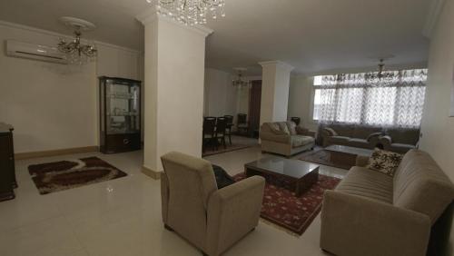 Apartment In the Heart Of Ad Doqi