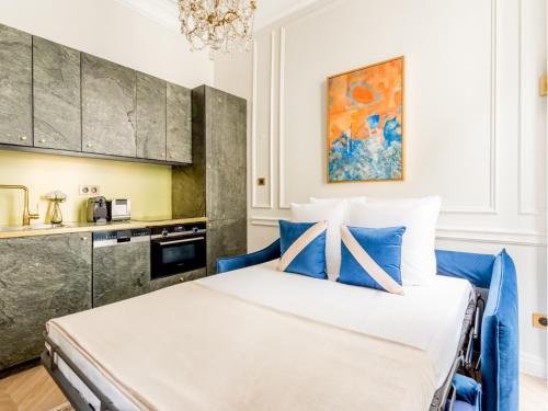 Merveil - Luxury Suite -Opera - Volney I