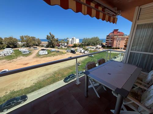 Puerta Las Marinas-Serviden