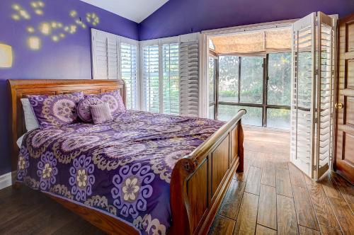 Ένα ή περισσότερα κρεβάτια σε δωμάτιο στο F-23 Rapunzels Tower