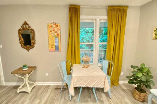 Φωτογραφία από το άλμπουμ του Main St. Eureka Suite 202 σε Eureka Springs