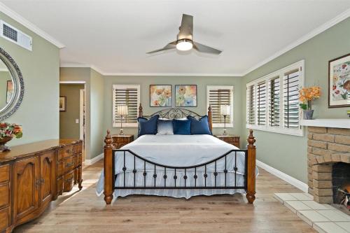 Ένα ή περισσότερα κρεβάτια σε δωμάτιο στο F-57 Pride Rock