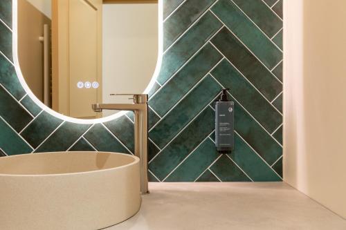 Ένα μπάνιο στο Domaine de la Courbe Hôtel & Spa