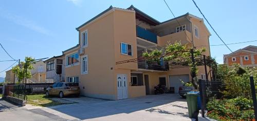 Rico Apartment
