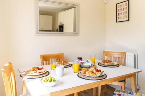 Jídlo v apartmánu nebo okolí