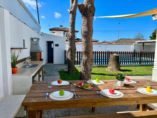 Foto GATU Villa Serena piscina privada mayores de 25 años y familias 3