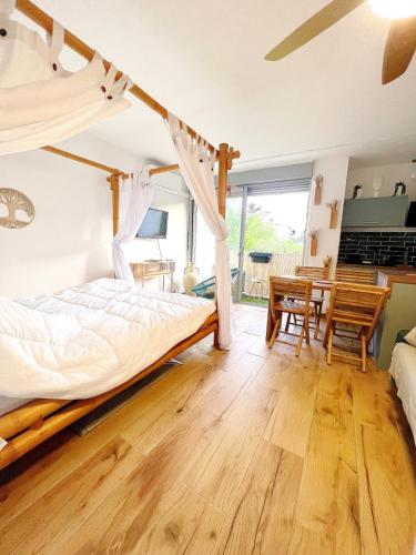 Le COSY BALI Studio lumineux