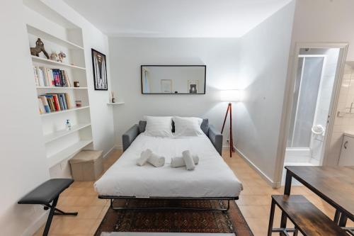 Cosy apartment well located in Paris center