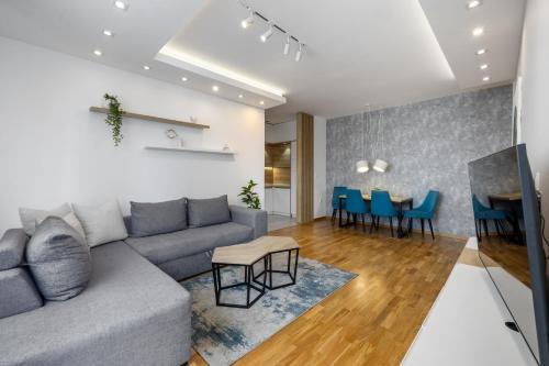 Arena BIG Luxury Apartments with free parking