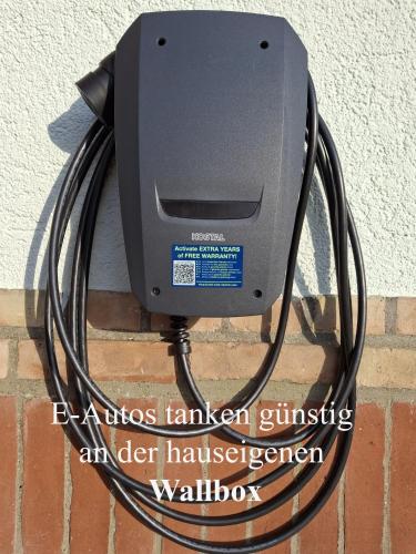 an electric transfer guttersembly mailbox with cables attached at Landtraum im Traumland Mecklenburg in Warin