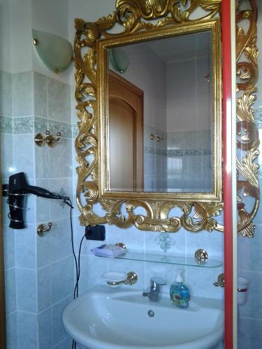 A bathroom at One M