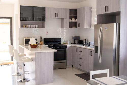 Gallery image of Oasis Retreat bungalow 3 minutes to Ocho Rios in Ocho Rios