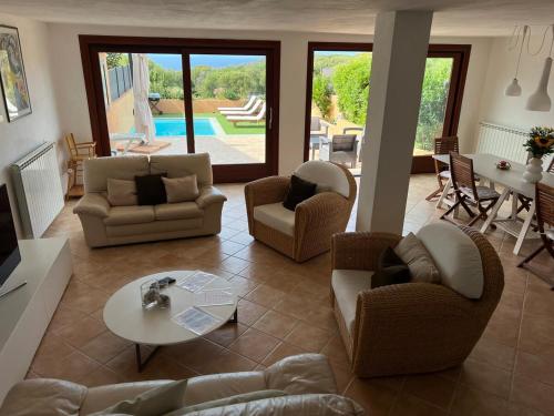 Πισίνα στο ή κοντά στο Villa a 5 minutos de la playa