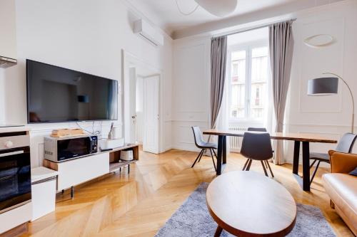 Stunning 1BR, 2BATH Apartment in the Heart of Rome 6C