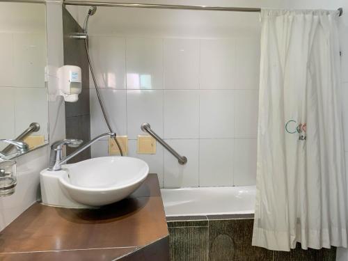 Koupelna v ubytování Hotel Coral Reef Cartagena