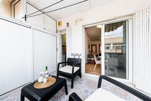 La Loma 2BR Penthouse