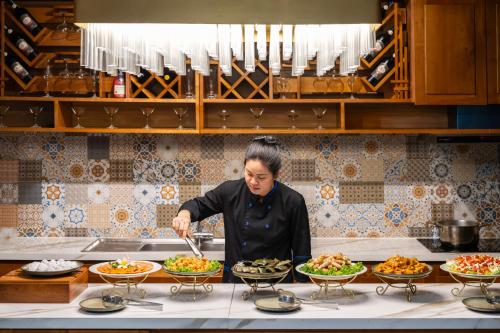 Φαγητό σε αυτό το ξενοδοχείο ή κάπου εκεί κοντά