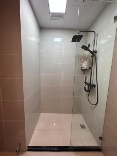 Bilik mandi di Hui Xiang Designer Art Homestay