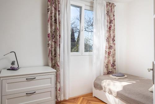 Family Apartment Bella