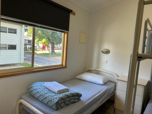 BIG4 Mildura Getawayにあるベッド