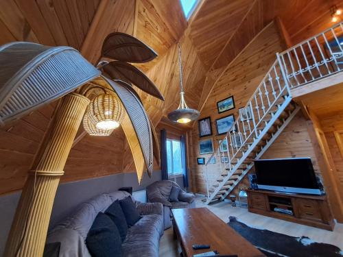 TV o dispositivi per l'intrattenimento presso HOLIDAY VILLA''Dome Retreat'', Burgas area