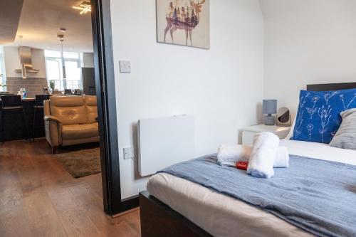Katil atau katil-katil dalam bilik di Regent Street Hideaway