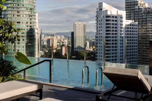 Kolam renang di atau dekat dengan Hyatt Centric City Centre Kuala Lumpur