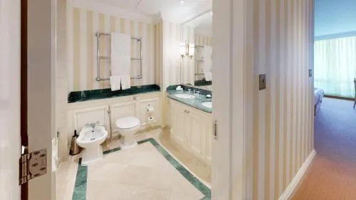 Cheval Thorney Court at Hyde Park photo 65
