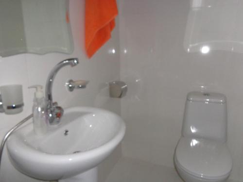 Ванная комната в White Guest House