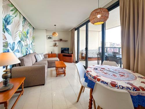 Modern Apartment Biggest Pool in Benidorm