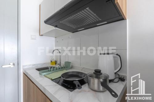 KLIA-KLIA 2, Comfy Studio, Horizon Suites Sepang-Dengkil by Flexihome-MYにあるキッチンまたは簡易キッチン