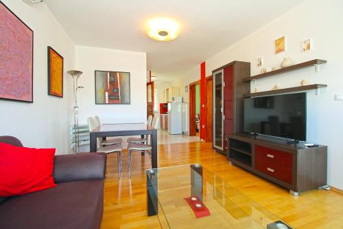 Apartment Suzana 2384