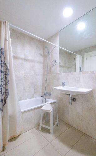 Modern Apartment Biggest Pool in Benidorm