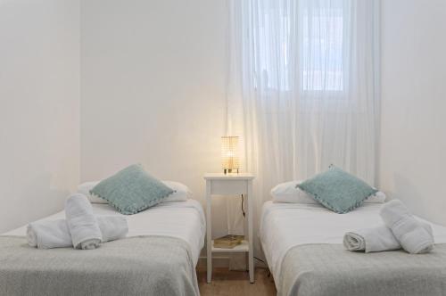 CENTRAL & BRIGHT APARTMENT!!