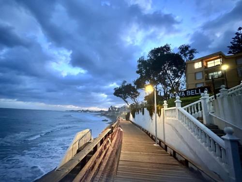 Modern beachfront apartment 2 Bdrm , incredible views
