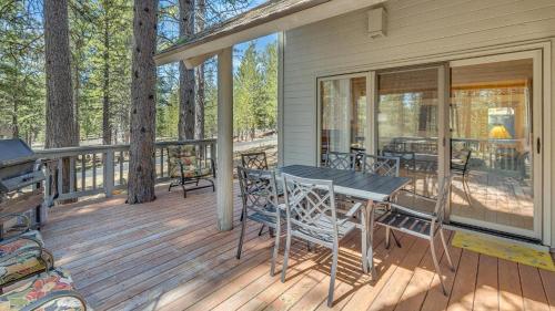 Un balcón o terraza en Pine Mountain - Unit 13