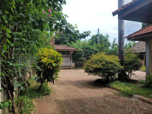 Zahrada ubytování Ununio Beach Holiday Home