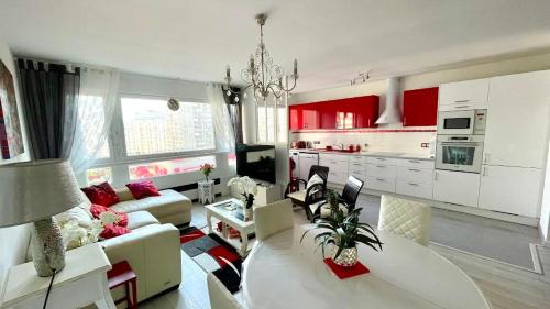 un cocon a deux pas du métro et avec parking inclus