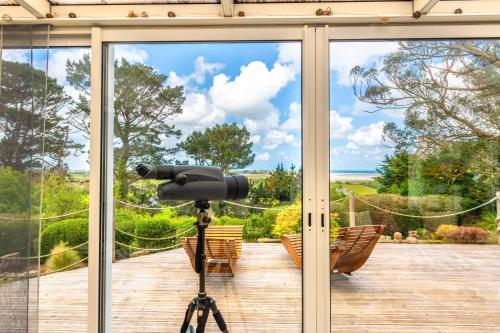 Maison vue mer avec piscineにある庭