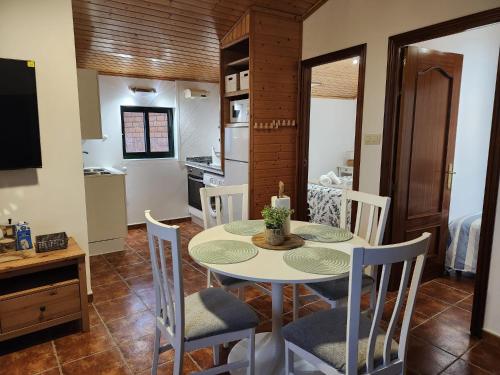 Η κουζίνα ή μικρή κουζίνα στο A Casa do Fondal