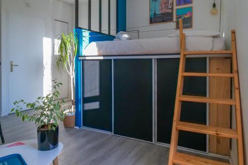 Studio cœur de ville rénové - 2-4 personnes