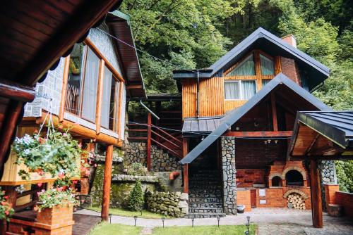 Bygningen som feriehuset ligger i