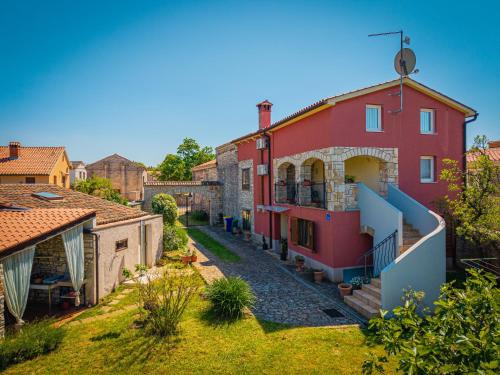 Casa Nadia in Peroj - Haus für 8 Personen