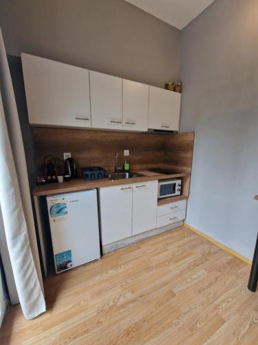 Closer "Egnatia Apartment 2"