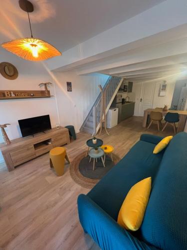 Villa club 4 personnes à Sanary sur Mer, piscine commune de mai à septembre, plage à 450m