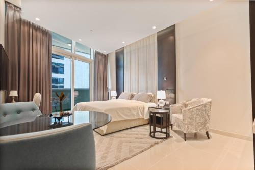 studio in downtown Damac upper crest next to dubai mall