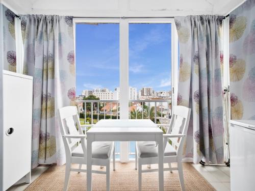 Estudio cerca del Mar con Balcon